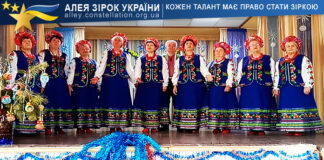 Вокальний колектив “Світлиця” Вокальний колектив "Світлиця"