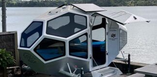 Багатофункціональне укриття від цунамі Point Of Difference