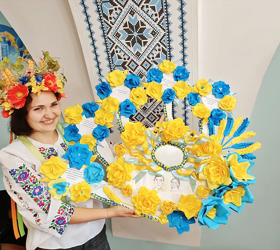 Українці в дзеркалі століть