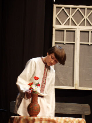 Theater Studio "Povitrulya" – "Po-modnomu"