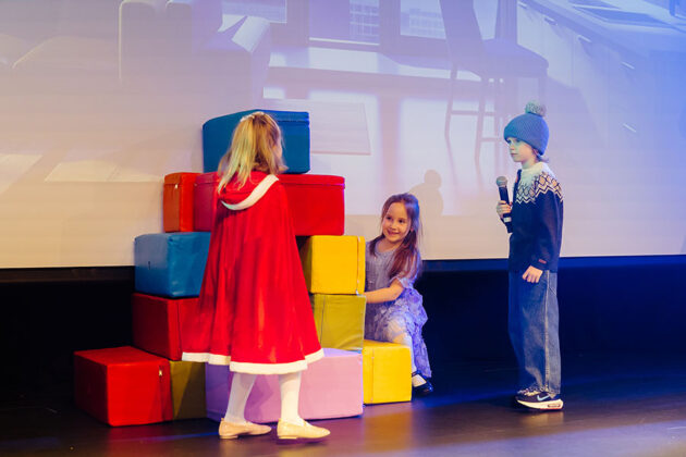 Театральна студія "BATURETKA" – "Снігова Королева"