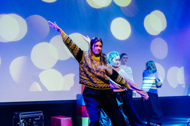 Театральна студія "BATURETKA" – "Снігова Королева"