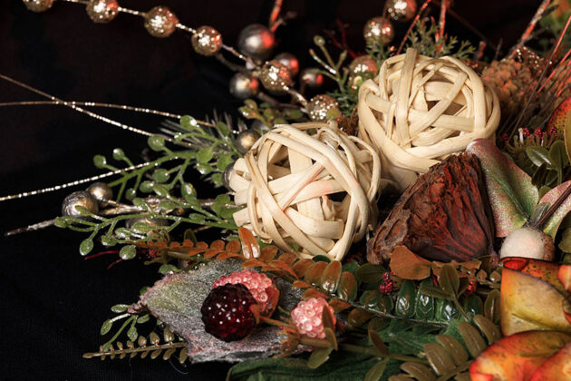 Decorative door wreaths FOUR SEASONS (Olena Rikunova)