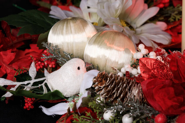 Decorative door wreaths FOUR SEASONS (Olena Rikunova)