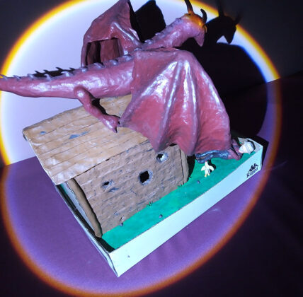 "Нічний напад дракона" (Ярослав Дейнека)