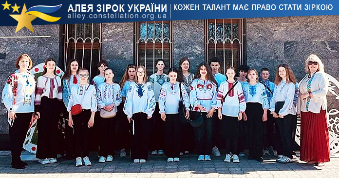 ТОКАТІНА Ансамблевий склад Зразкового хору старших класів фортепіанного відділу